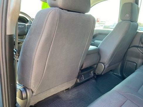 Used 2020 Chevrolet Silverado 1500 Custom Trail Boss w/ Custom Convenience Package image 28