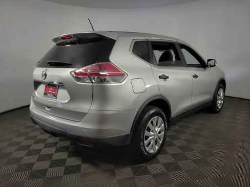 Used 2016 Nissan Rogue S FWD image 8