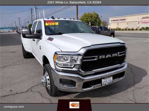 Used 2024 RAM 3500 Tradesman w/ Chrome Appearance Group image 1