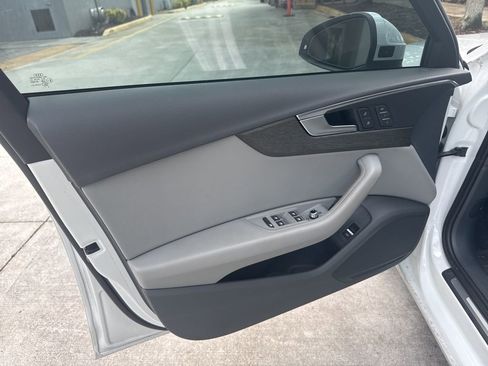 Used 2019 Audi A4 2.0T Premium FWD image 4