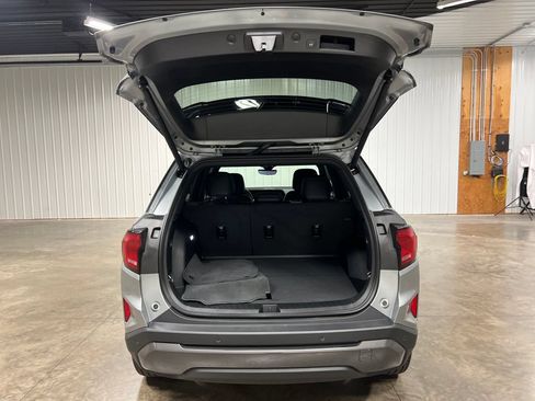 Certified 2026 GMC Terrain Elevation w/ Elevation Premium Package AWD/4WD image 12