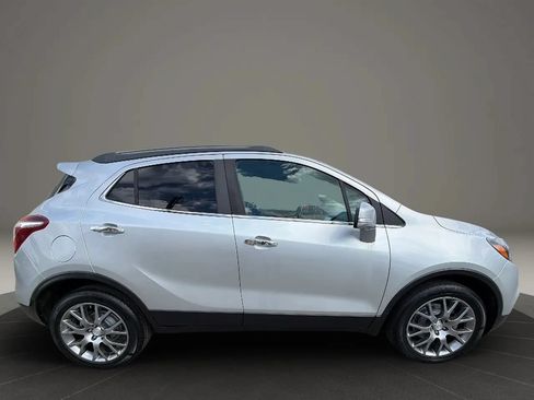 Used 2018 Buick Encore Sport Touring FWD image 4