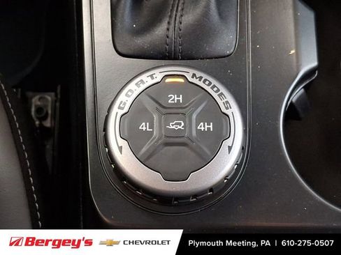 Used 2025 Ford Bronco Outer Banks image 27