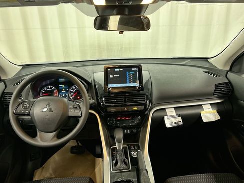New 2026 Mitsubishi Eclipse Cross LE AWD/4WD image 21