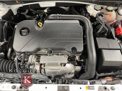 Used 2023 Chevrolet Malibu LT image 23