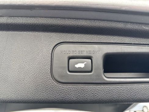 Used 2023 Honda Odyssey Touring image 8