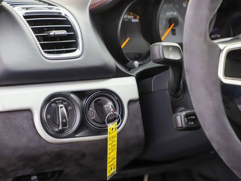 Used 2016 Porsche Cayman GT4 image 27