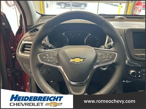 Certified 2024 Chevrolet Equinox LT w/ LPO, Floor Liner Package FWD image 18