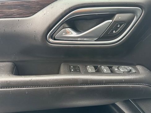 Used 2024 Chevrolet Tahoe LT AWD/4WD image 11
