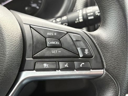 Certified 2023 Nissan Kicks SV image 21