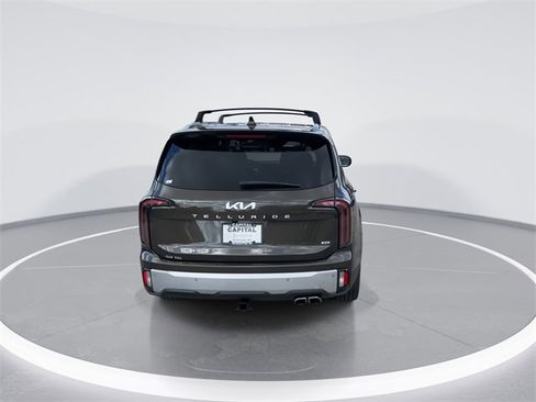 Used 2023 Kia Telluride SX Prestige image 6