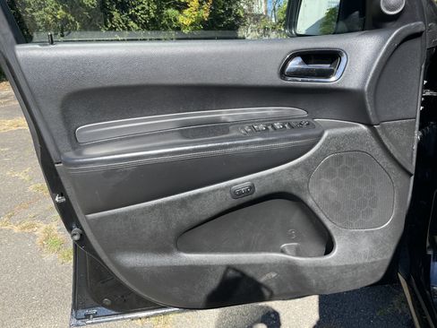 Used 2019 Dodge Durango R/T w/ Trailer Tow Group IV image 42