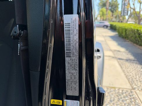 Used 2020 Jeep Wrangler Unlimited Sport AWD/4WD image 27