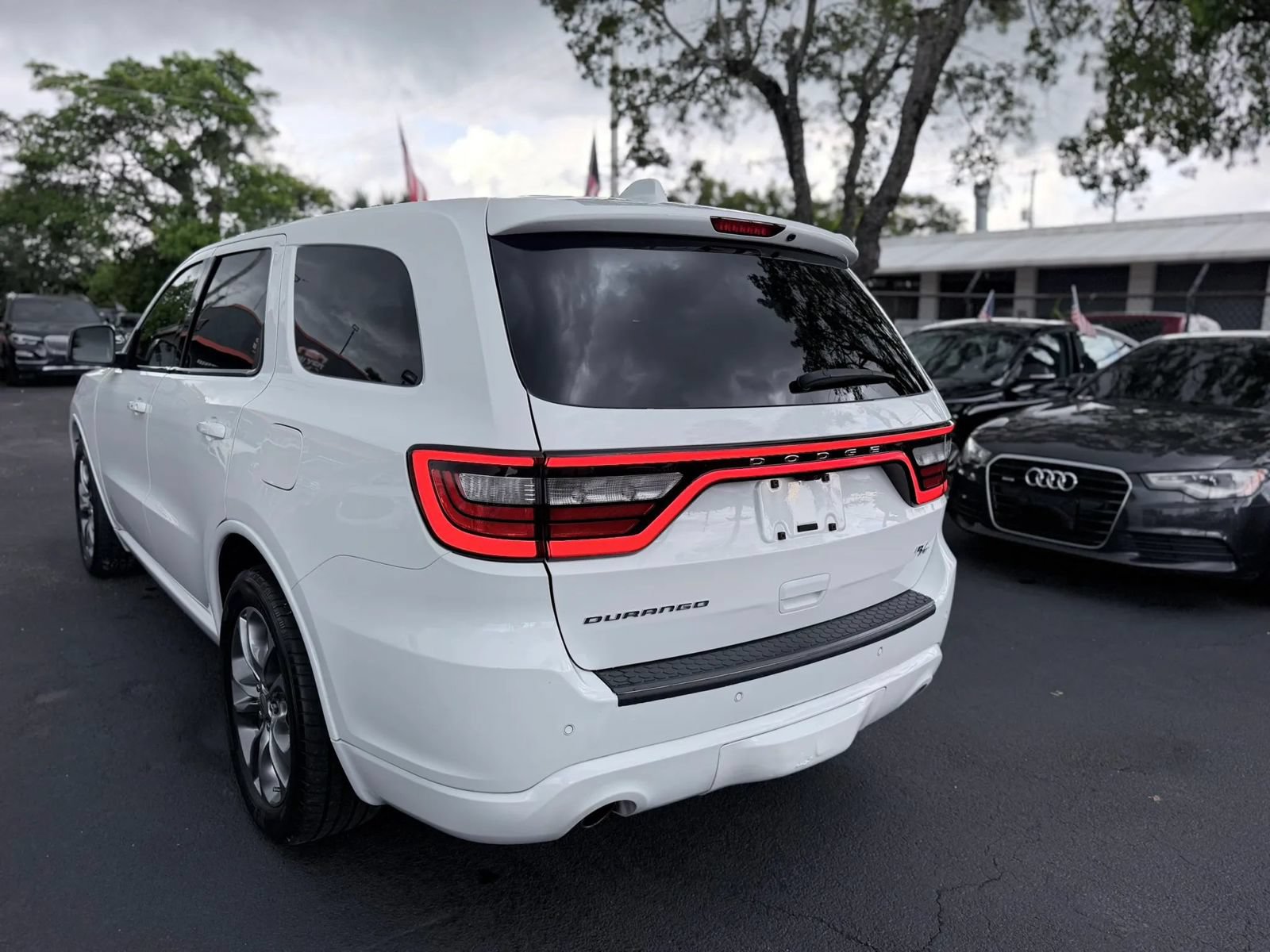 Used 2019 Dodge Durango R/T w/ Trailer Tow Group IV RWD image 5