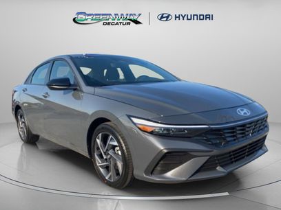 New 2025 Hyundai Elantra SEL w/ Cargo Package