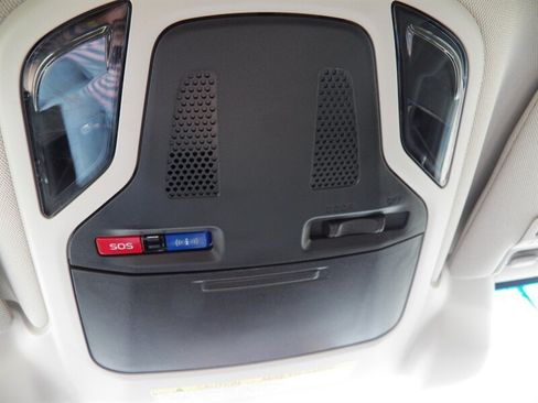 Used 2020 Subaru Legacy Premium AWD/4WD image 19