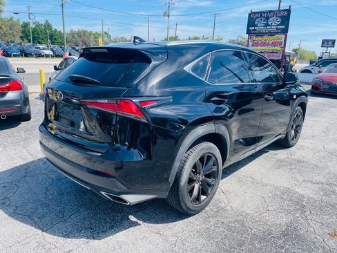 Used 2018 Lexus NX 300 FWD image 11