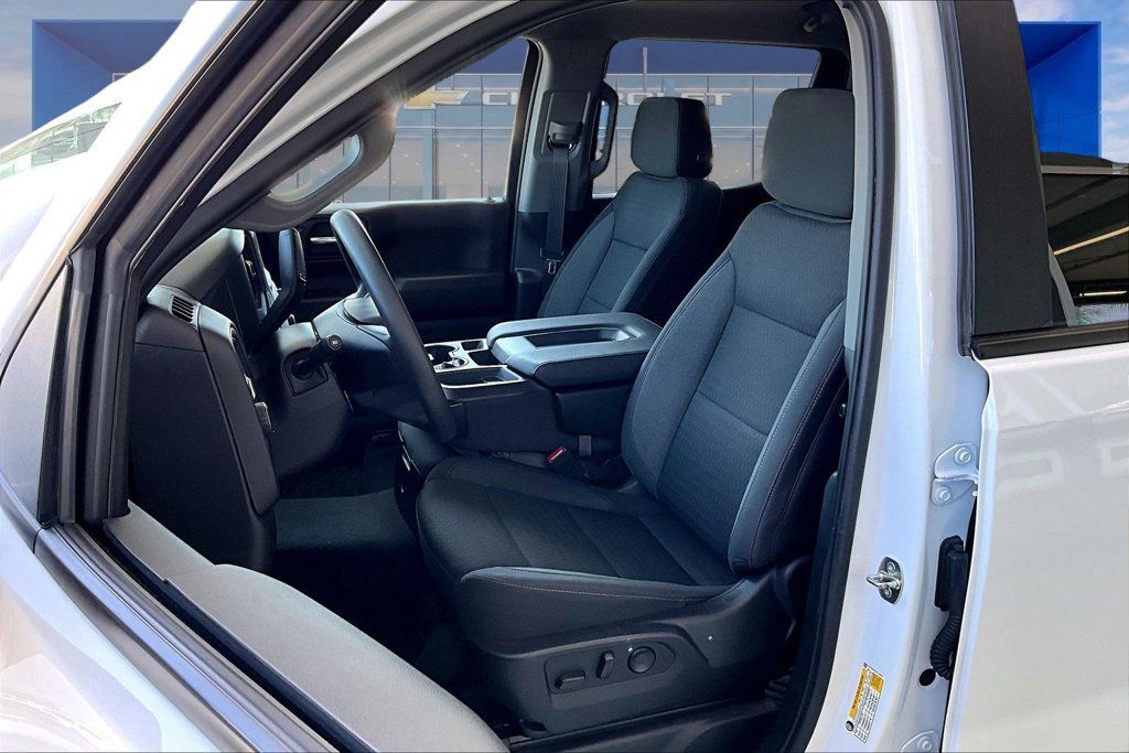Used 2023 Chevrolet Silverado 1500 Custom RWD image 14