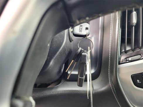 Used 2015 GMC Sierra 1500 SLE w/ Texas SLE Value Package image 20