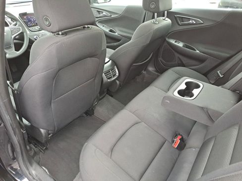 Used 2024 Chevrolet Malibu LT FWD image 16