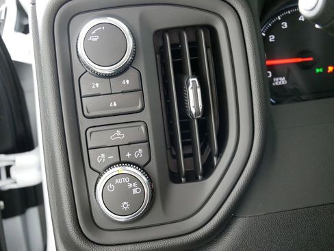 New 2025 GMC Sierra 3500 Pro image 14