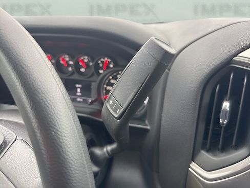 Used 2025 Chevrolet Silverado 1500 W/T image 12