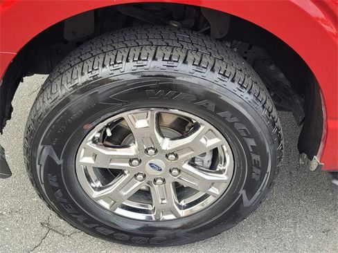 Certified 2021 Ford F150 XLT w/ Equipment Group 302A High image 16