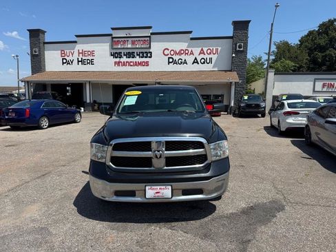 Used 2017 RAM 1500 Classic SLT RWD image 2