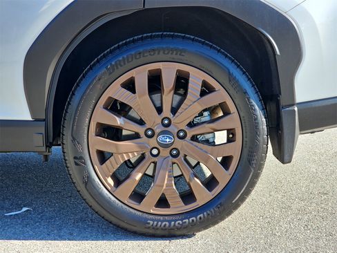 Used 2025 Subaru Forester Sport image 35