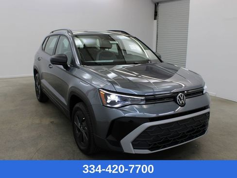 New 2026 Volkswagen Taos S image 5