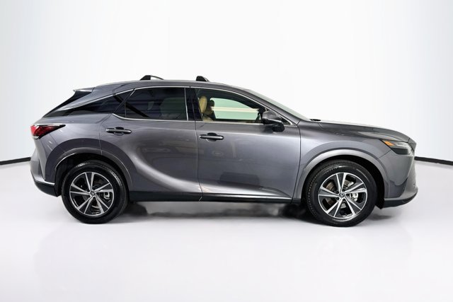 Used 2023 Lexus RX 350h AWD/4WD image 4