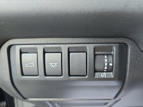 Used 2023 Subaru Ascent Onyx Edition AWD/4WD image 22
