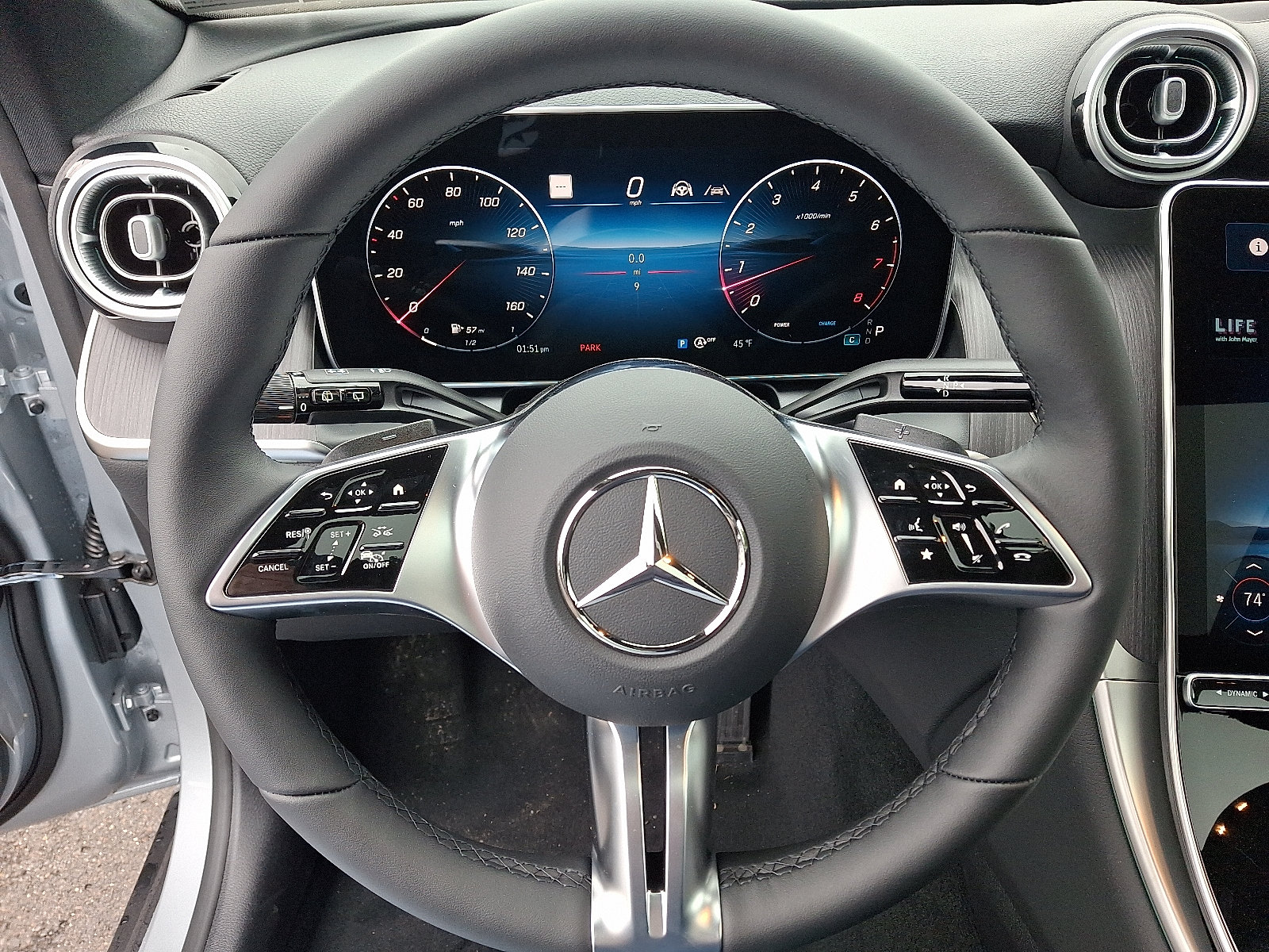 New 2026 Mercedes-Benz GLC 300 4MATIC image 17