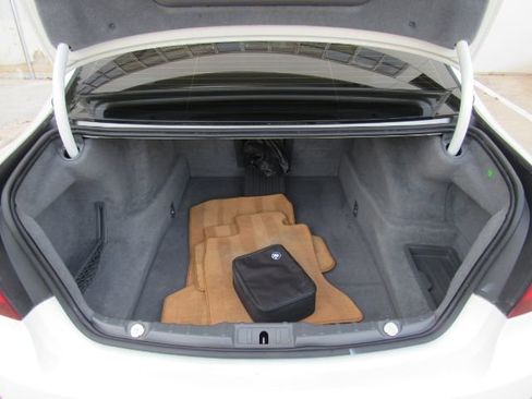 Used 2013 BMW ALPINA B7 xDrive w/ Driver Assistance Pkg image 27