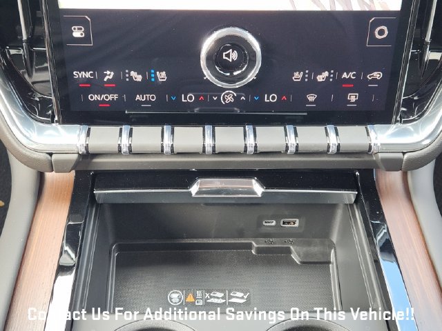 New 2027 GMC Yukon Denali w/ Sun & Power Step Package AWD/4WD image 14