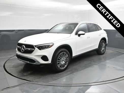 New 2026 Mercedes-Benz GLC 300 image 1