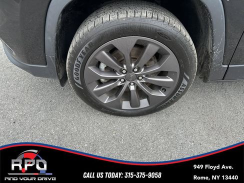 Used 2021 Jeep Cherokee Latitude Lux 80th Anniv w/ Quick Order Package 26U 80TH AWD/4WD image 9