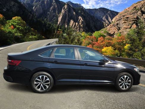 Used 2024 Volkswagen Jetta S FWD image 2
