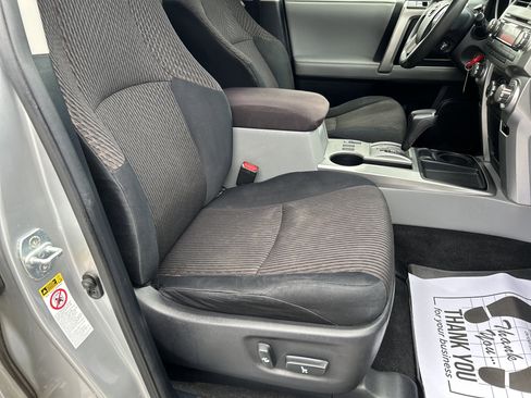 Used 2013 Toyota 4Runner SR5 w/ Convenience Pkg image 57