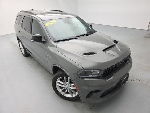 Used 2025 Dodge Durango R/T AWD/4WD image 2