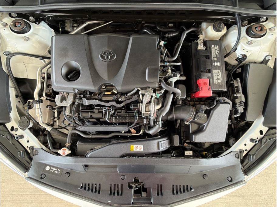 Used 2018 Toyota Camry XLE FWD image 29