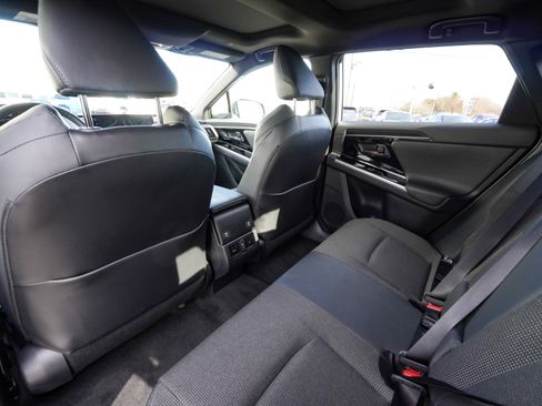 Used 2025 Toyota bZ4X AWD image 30