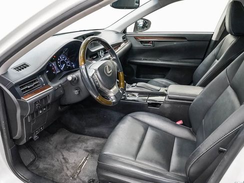Used 2013 Lexus ES 350 w/ Premium Pkg FWD image 18