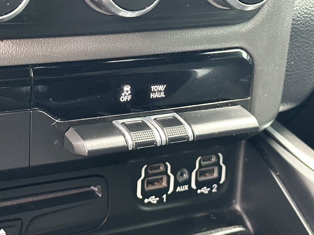 Used 2019 RAM 1500 Big Horn AWD/4WD image 23