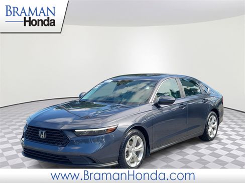 Certified 2023 Honda Accord LX image 1