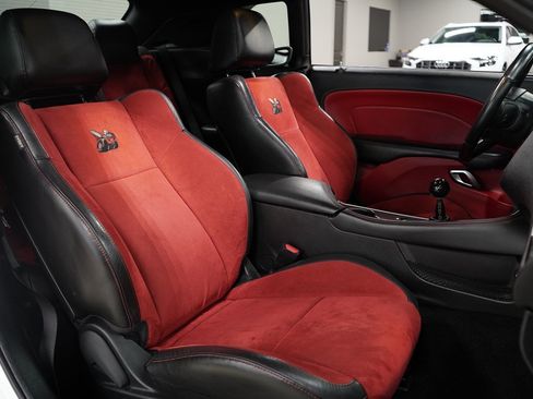 Used 2019 Dodge Challenger R/T Scat Pack RWD image 29