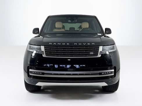 Used 2025 Land Rover Range Rover SE AWD/4WD image 8