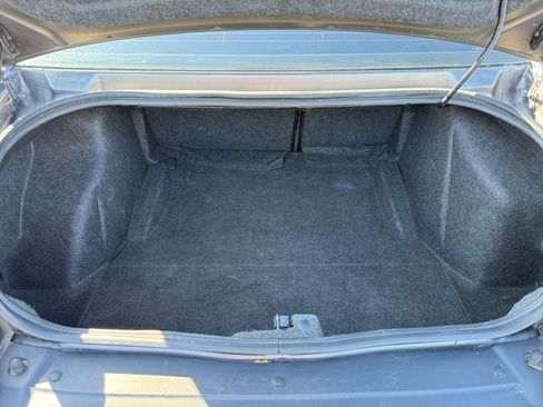 Used 2021 Dodge Challenger SXT image 17