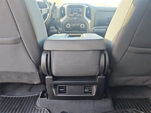 Used 2022 Chevrolet Silverado 1500 Custom Trail Boss image 21