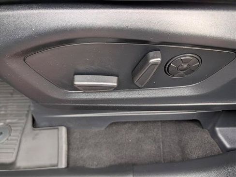 Used 2025 Ford Explorer ST AWD/4WD image 32